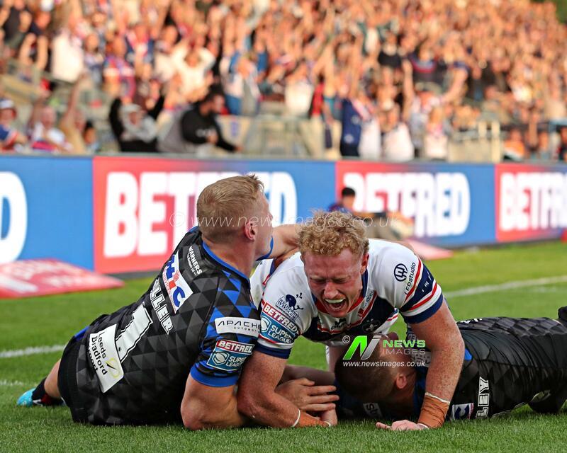 Betfred Super League round 20 Wakefield Trinity v Leeds Rhinos