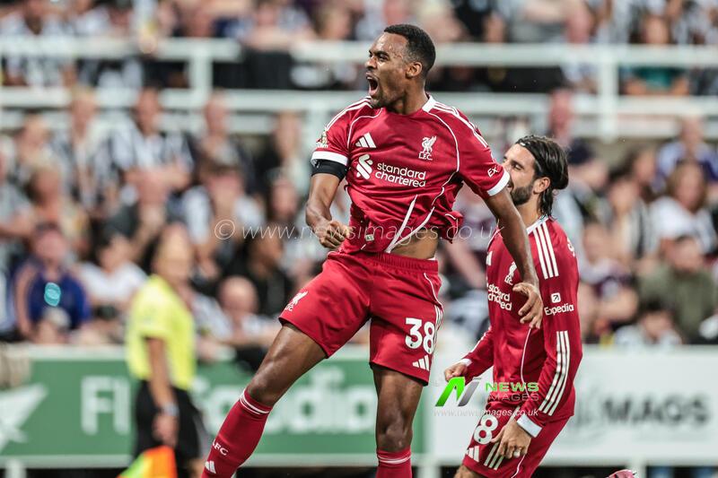 Premier League Newcastle United v Liverpool