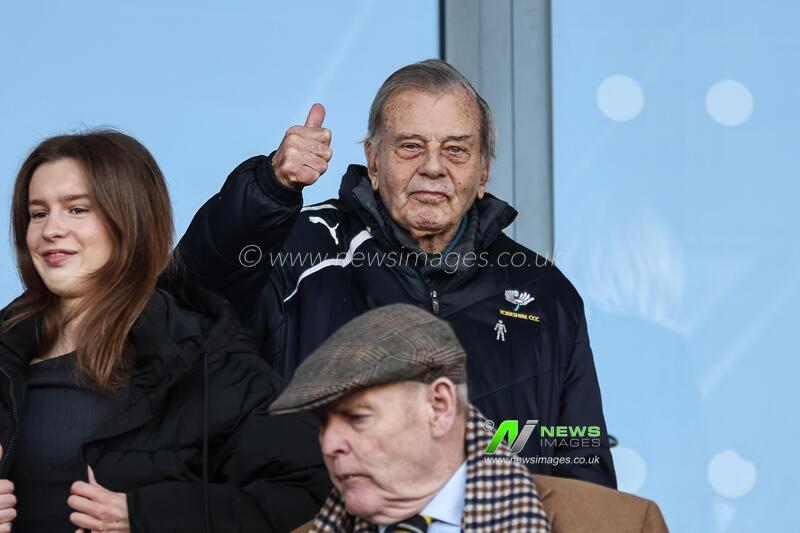 Sky Bet League 1 Burton Albion v Barnsley