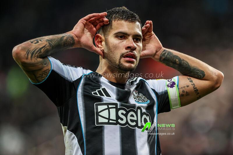 Premier League Newcastle United v Tottenham Hotspur