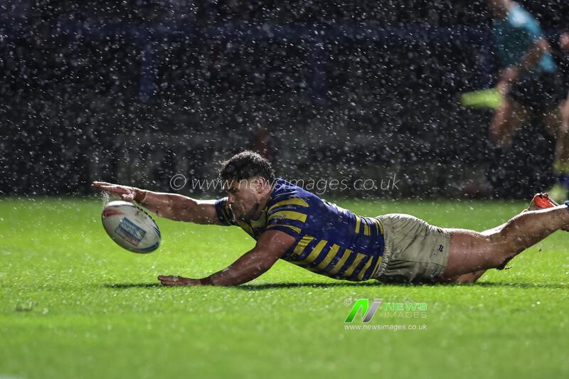 Pre Season Warrington Wolves v Leigh Leopards