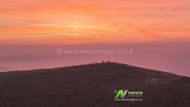 Sunrise and cloud inversion at Mam Tore in the Peak District