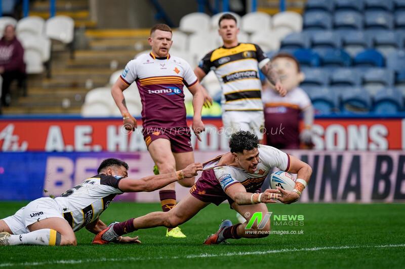 Betfred Super League round 7 Huddersfield Giants v York Knights