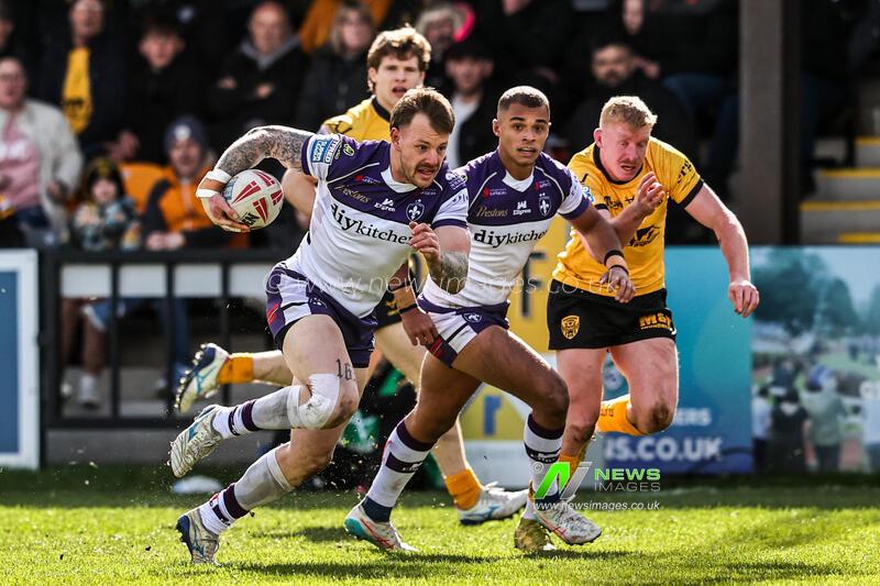 Betfred Super League round 7 Castleford Tigers v Wakefield Trinity