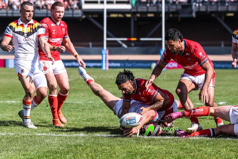 Betfred Super League round 9 Bradford Bulls v Hull KR