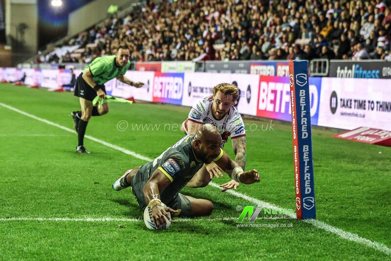 Betfred Super League round 11 Wigan Warriors v Leeds Rhinos