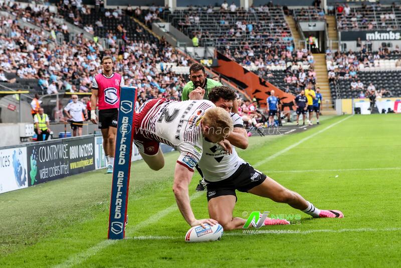 Betfred Super League round 16 Hull FC v Wigan Warriors
