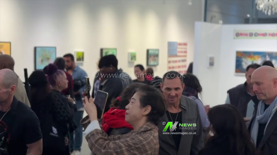 Al Diaz Solo Show at One Art Space | NYC Art Exhibition & Interview with Iconic Street Artist