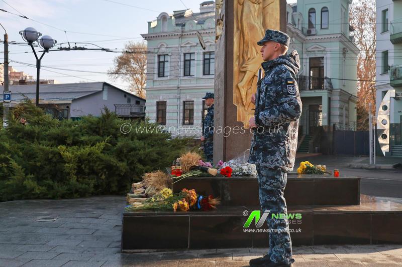 Odesa pays tribute to Holodomor victims