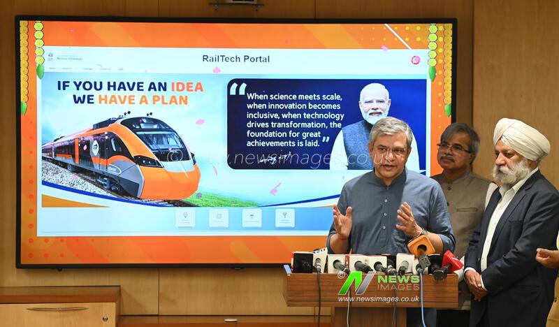 India: Union Minister Ashwini Vaishnaw Unveils Rail Tech Portal 