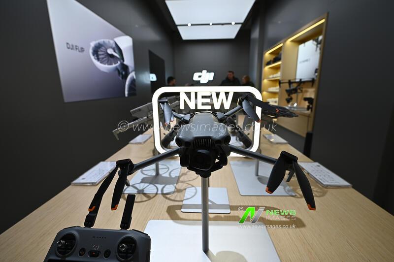 NY: DJI Chinese Drone Maker Sues To Revers US Ban On Importing New Products