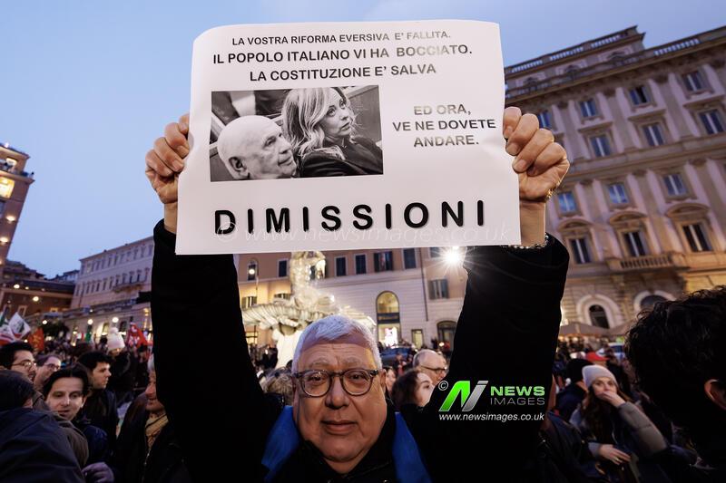 Italy: Celebrations for the victory of the NO in the referendum in Rome