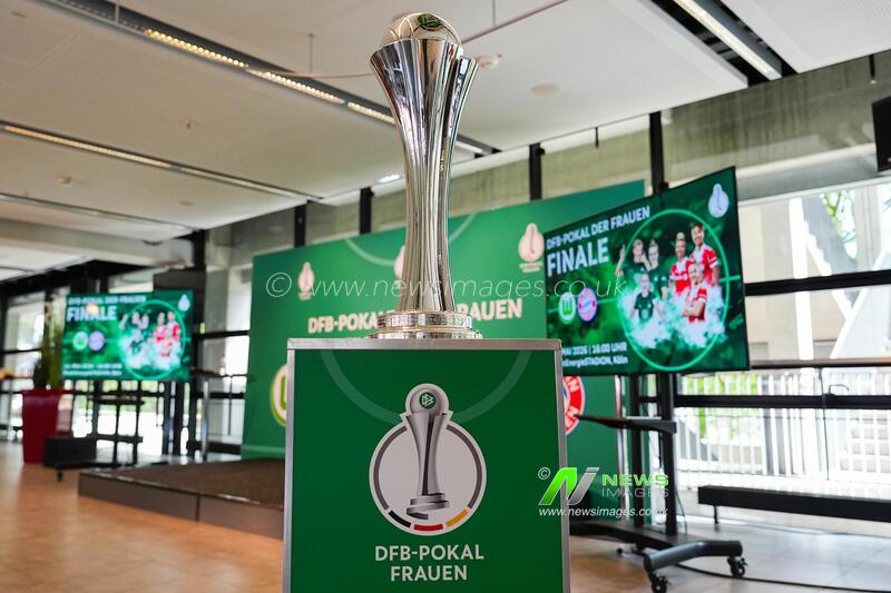 Frauen DFB Pokal Finalisten-Talk und Cup Handover