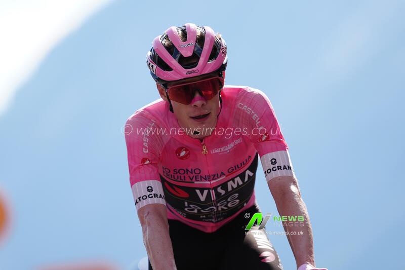 Italia: The Pink Jersey Denmark’s Jonas Vingegaard Hansen of Team Visma | Lease a Bike During...