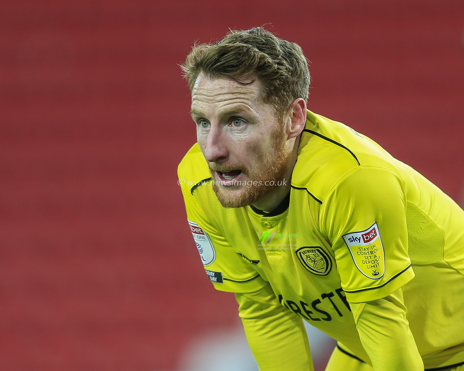 Stephen Quinn #7 of Burton Albion in action