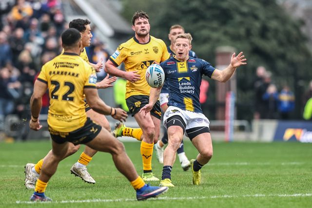 Lachie Miller of Leeds Rhinos kicks the ball up field during the Betfred Super League round 4 match Leeds Rhinos vs Castleford Tigers at AMT Headingley Stadium, Leeds, United Kingdom on 08 March 2026

(Photo by Alfie Cosgrove/News Images)