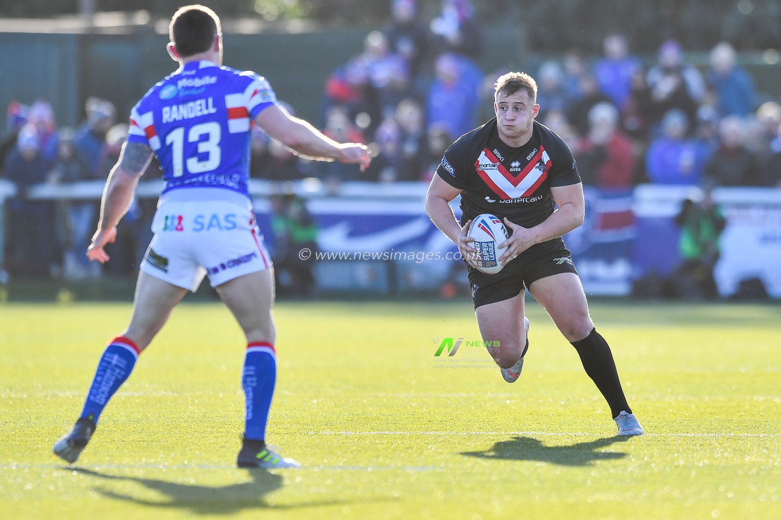 3rd February 2019 , Trailfinders Sports Ground, London, England; Betfred Super League, Round 1, London Broncos vs Wakefield Trinity ; Jordan Abdull (6) of London Broncos in action during todays match


Credit: Craig Thomas/News Images
