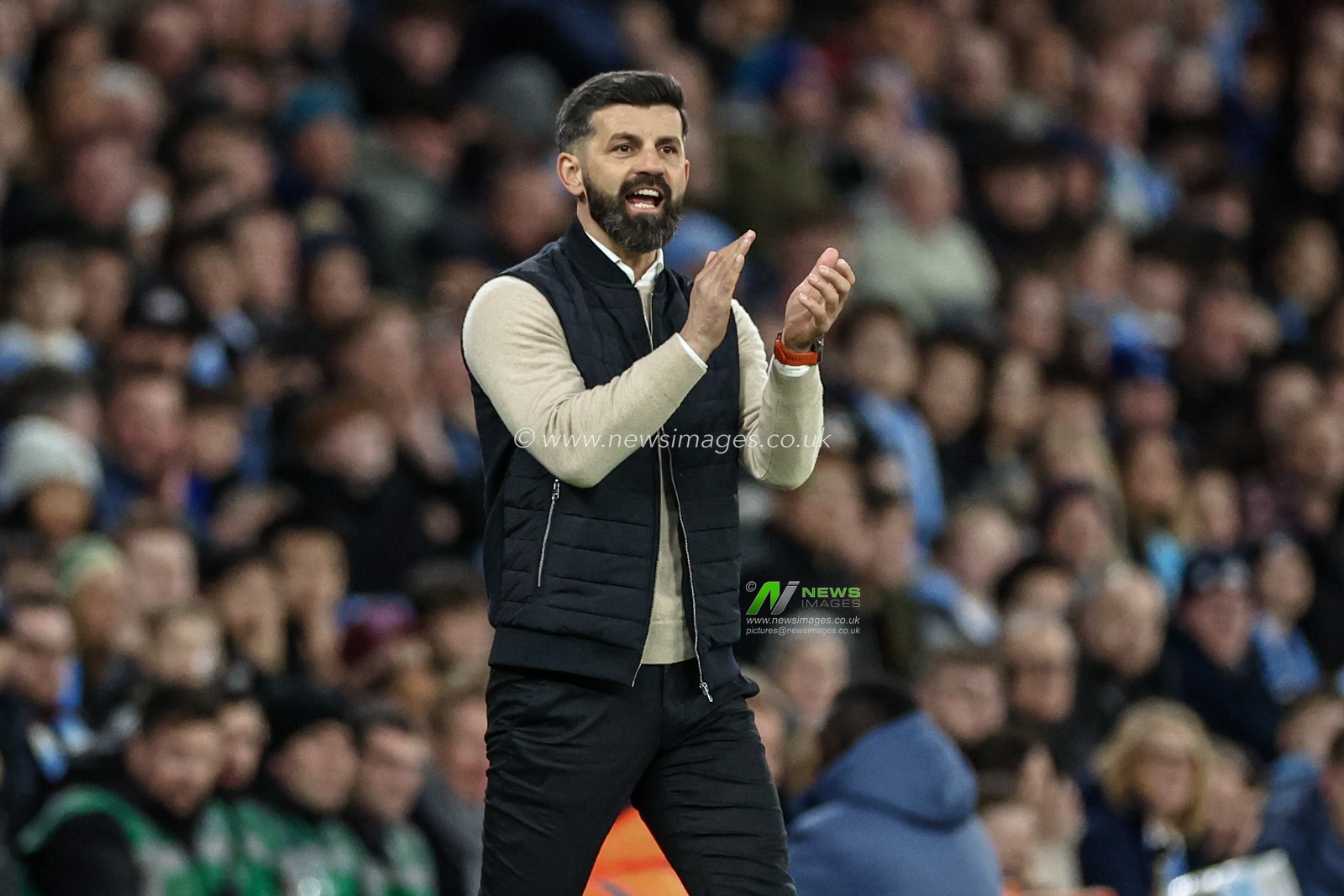 Miron Muslic manager of Plymouth Argyle reacts in the technical area during the Emirates FA Cup 5th Round match Manchester City vs Plymouth Argyle at Etihad Stadium, Manchester, United Kingdom, 1st March 2025

(Photo by Mark Cosgrove/News Images)