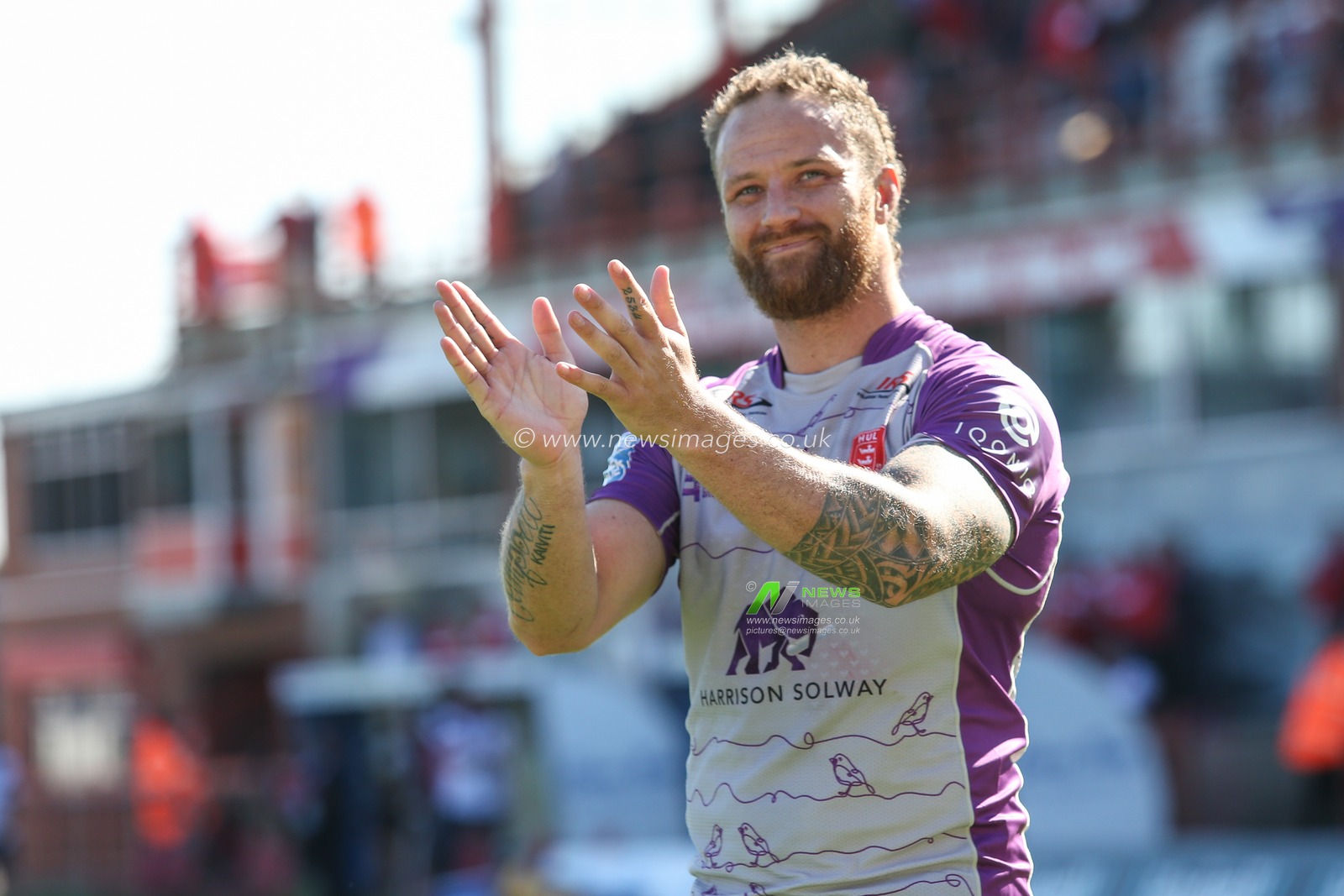 Korbin Sims (10) of Hull KR acknowledges the home fans after the final whistle