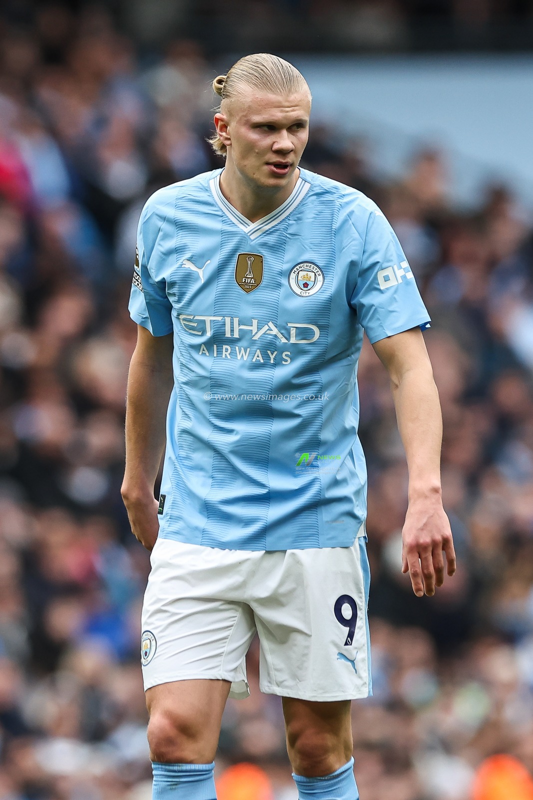 Erling Haaland of Manchester City during the Premier League match Manchester City vs Arsenal at Etihad Stadium, Manchester, United Kingdom, 31st March 2024

(Photo by Mark Cosgrove/News Images)