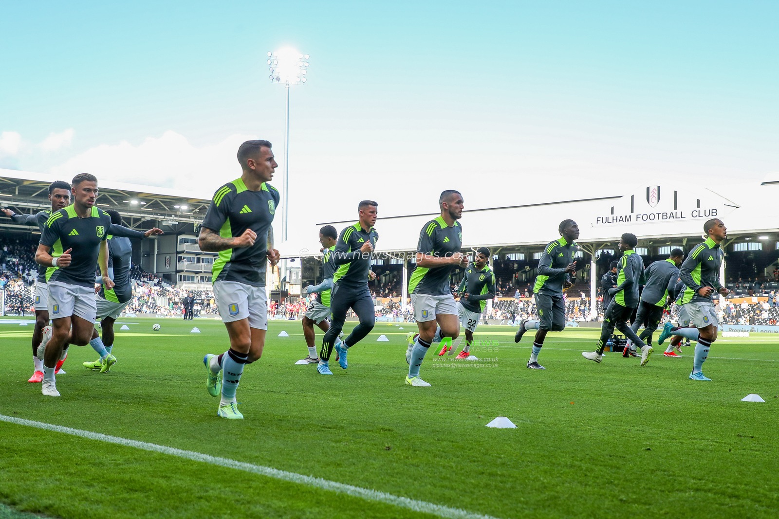 Aston Villa players warms up prior to the Premier League match Fulham vs Aston Villa at Craven Cottage, London, United Kingdom, 19th October 2024

(Photo by Izzy Poles/News Images)