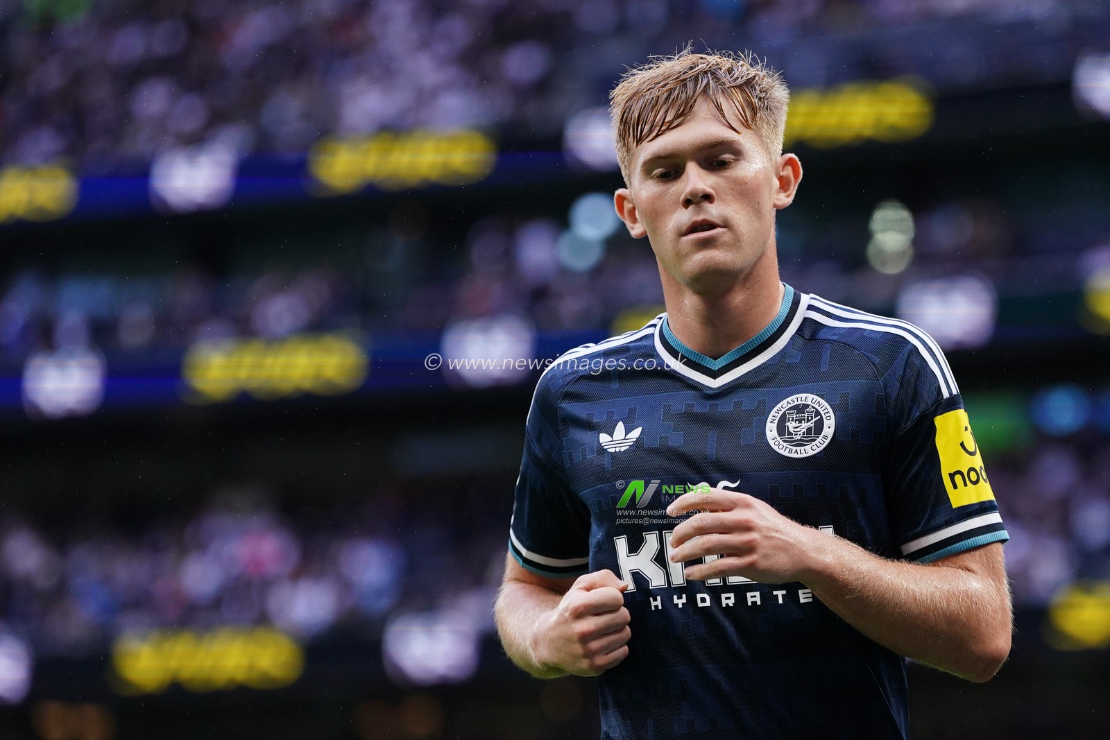 Lewis Hall of Newcastle United during the Premier League match Tottenham Hotspur vs Newcastle Untied at Tottenham Hotspur Stadium, London, United Kingdom on 29 August 2026

(Photo by Harvey Murphy/News Images)