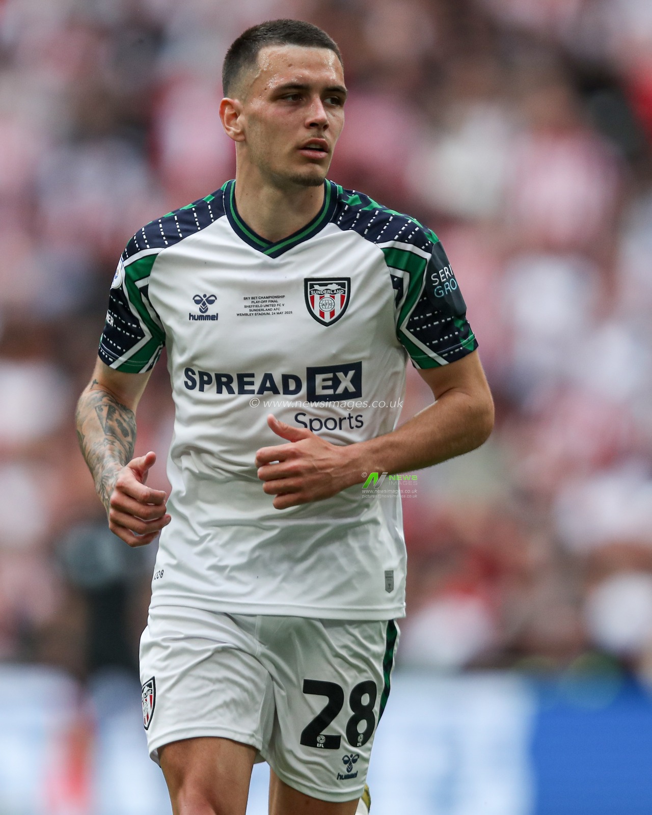 Enzo Le FÃ©e of Sunderland during the Sky Bet Championship Playoff Final match Sheffield United vs Sunderland at Wembley Stadium, London, United Kingdom, 24th May 2025

(Photo by Izzy Poles/News Images)