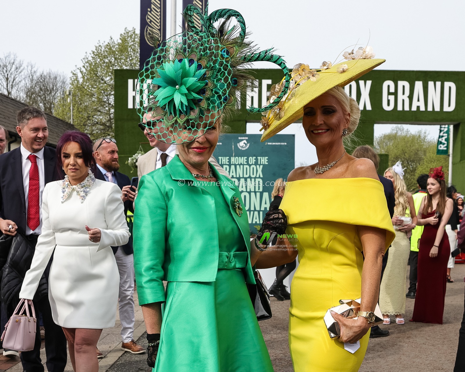 The Ladies arrive ahead of todays racing during the 2026 Randox Grand National Ladies Day at Aintree Racecourse, Aintree, United Kingdom on 10 April 2026

(Photo by Mark Cosgrove/News Images)