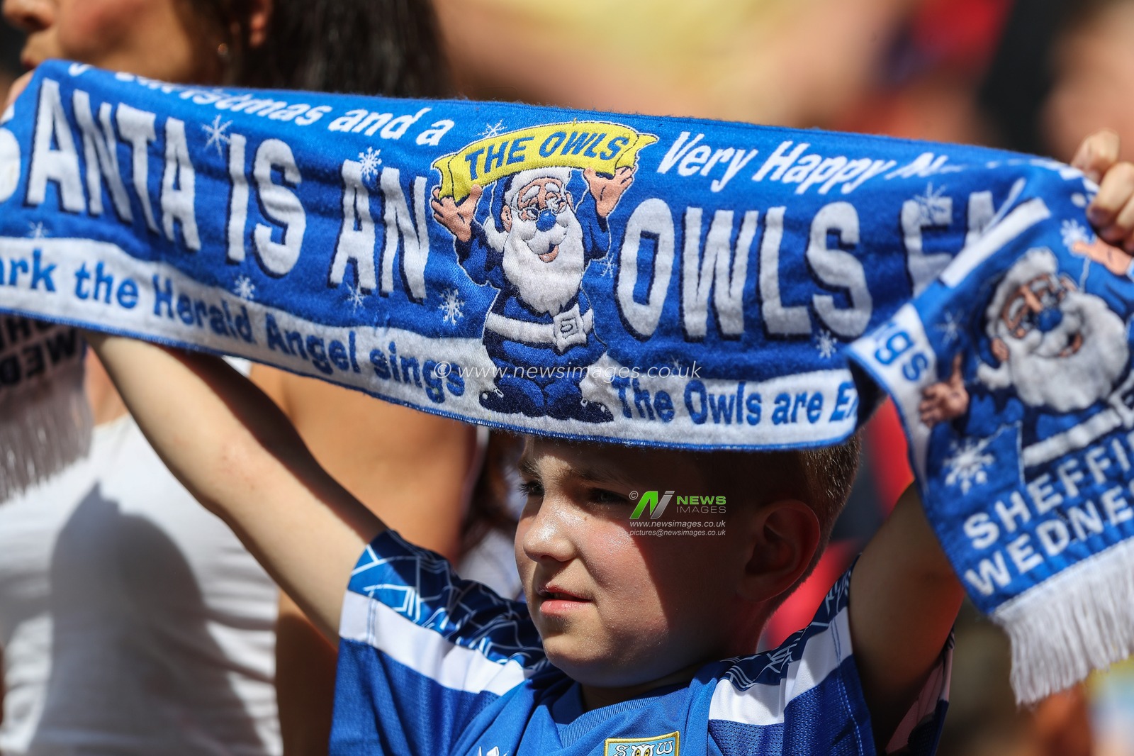A young Sheffield Wednesday fan ahead of the Sky Bet League 1 Play-off Final match Barnsley vs Sheffield Wednesday at Wembley Stadium, London, United Kingdom, 29th May 2023

(Photo by Gareth Evans/News Images)
