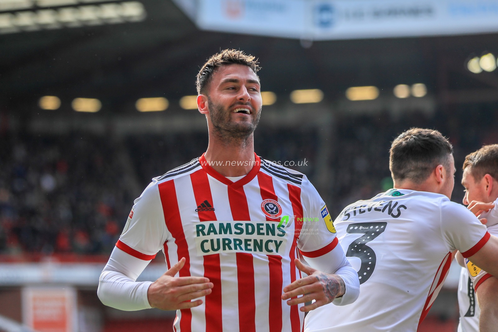 13th April 2019 , Bramall Lane, Sheffield, England; Sky Bet Championship, Sheffield United vs Millwall ; Gary Madine (14) of Sheffield United celebrates his goal to make it 1-0


Credit: Mark Cosgrove/News Images

English Football League images are subject to DataCo Licence