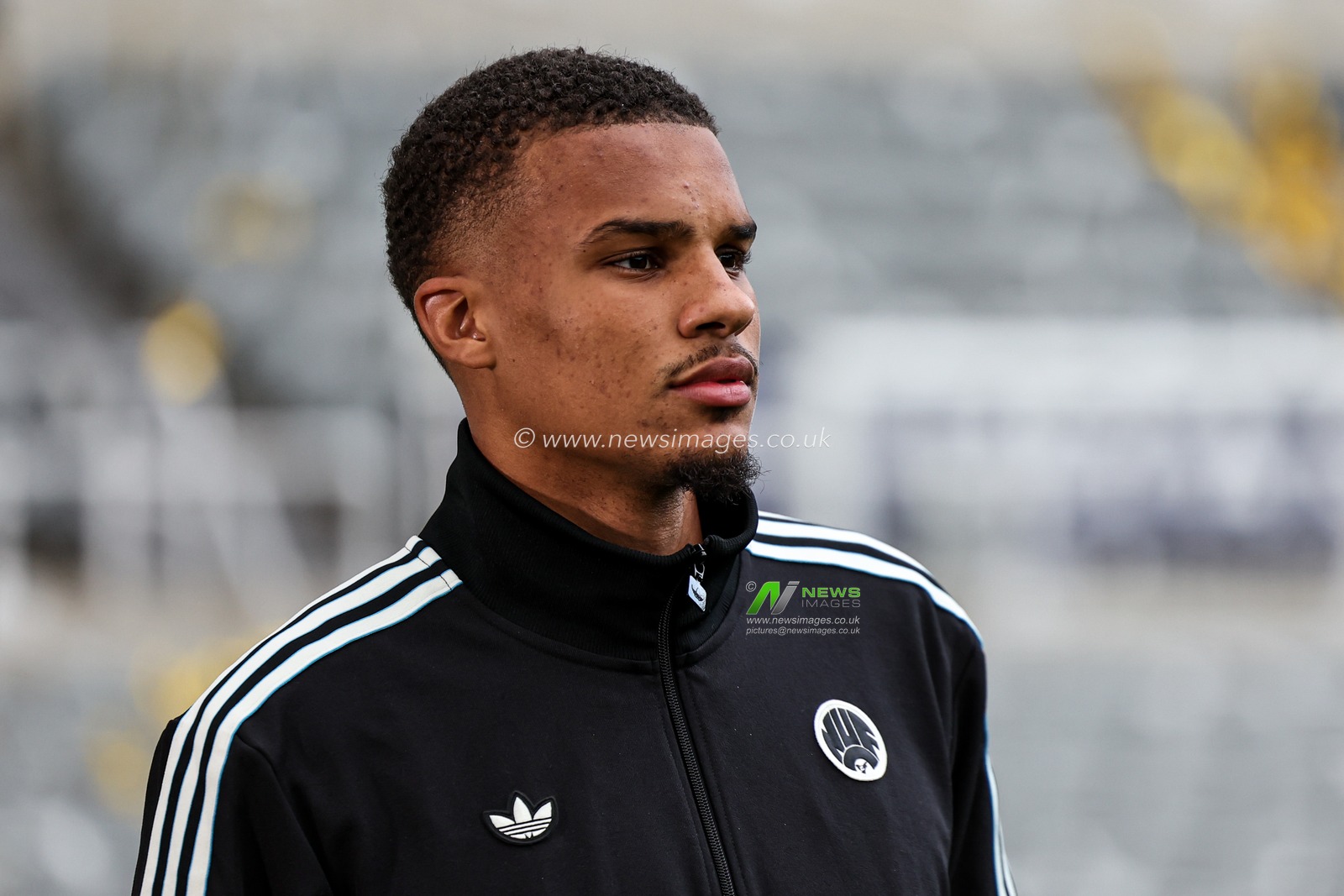 Malick Thiaw of Newcastle United arrives at stadium ahead of the UEFA Champions League 2025/26 Phase MD1 Newcastle United vs Barcelona at St James's Park, Newcastle, United Kingdom, 18th September 2025

(Photo by Mark Cosgrove/News Images)