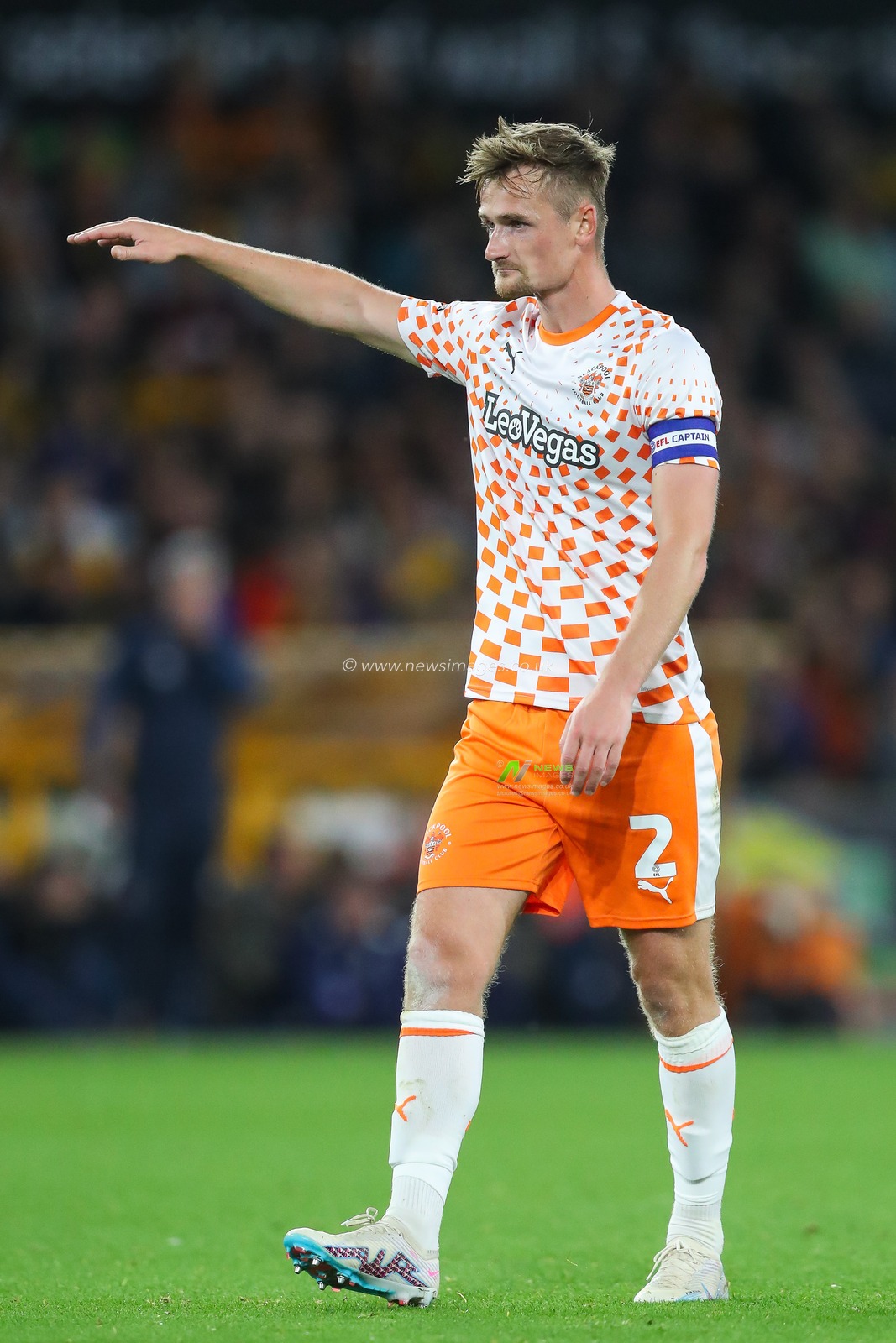 Callum Connolly #2 of Blackpool gives his team instructions during the Carabao Cup match Wolverhampton Wanderers vs Blackpool at Molineux, Wolverhampton, United Kingdom, 29th August 2023

(Photo by Gareth Evans/News Images)