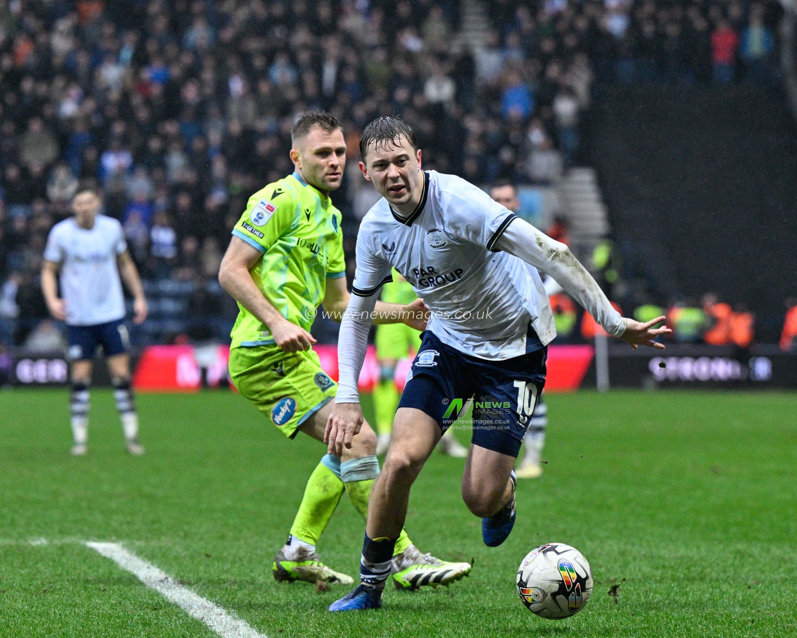 Mads FrÃ¸kjÃ¦r-Jensen of Preston North End breaks towards the box, during the Sky Bet Championship match Preston North End vs Blackburn Rovers at Deepdale, Preston, United Kingdom, 17th February 2024

(Photo by Cody Froggatt/News Images)
