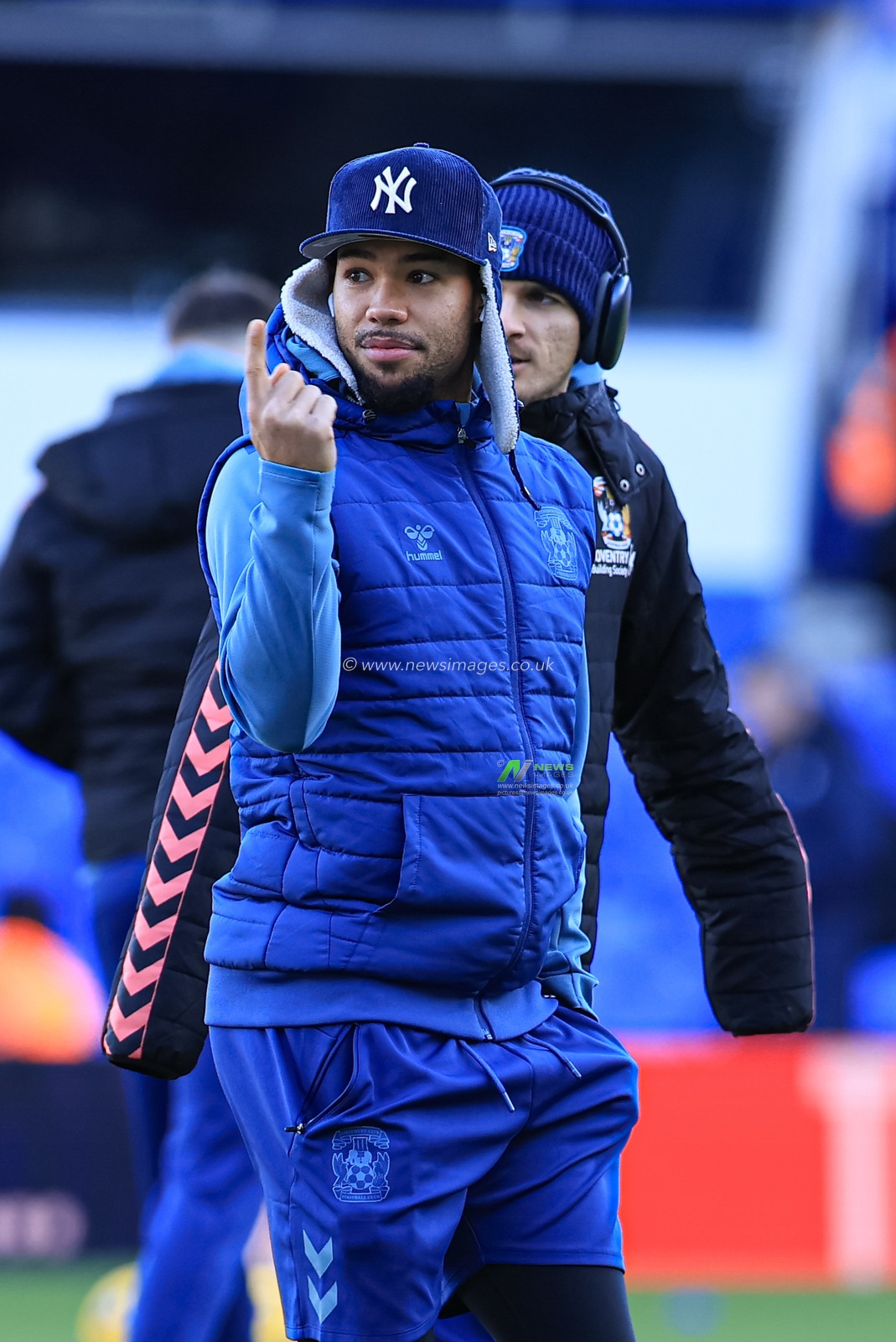 Milan van Ewijk of Coventry City laughs while inspects the pitch prior to kick off for the Sky Bet Championship match Birmingham City vs Coventry City at St. Andrew's @ Knighthead Park, Birmingham, United Kingdom, 4th January 2026

(Photo by Euan Manning/News Images)

*** GER AUT SUI OUT ***