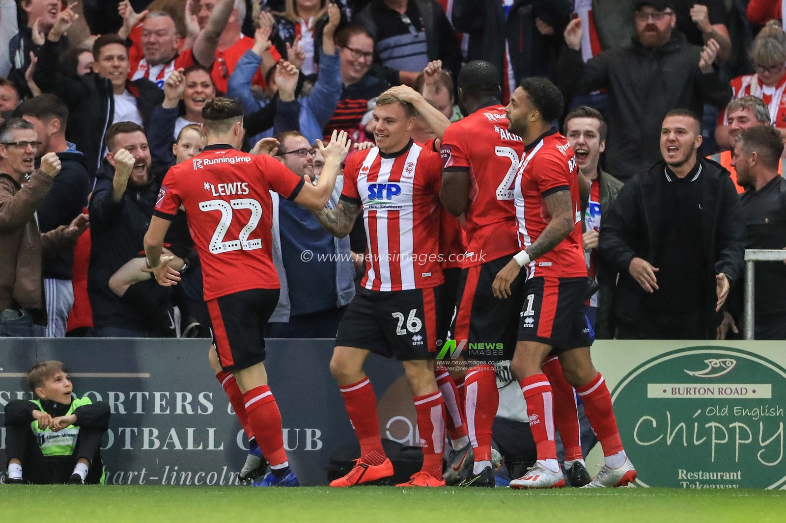 28th August 2019 , Sincil Bank, Lincoln, England; Carabao Cup Football, Second Round, Lincoln City vs Everton ; Harry Anderson (26) of Lincoln City celebrates his goal to make it 1-0


Credit: Mark Cosgrove/News Images

English Football League images are subject to DataCo Licence