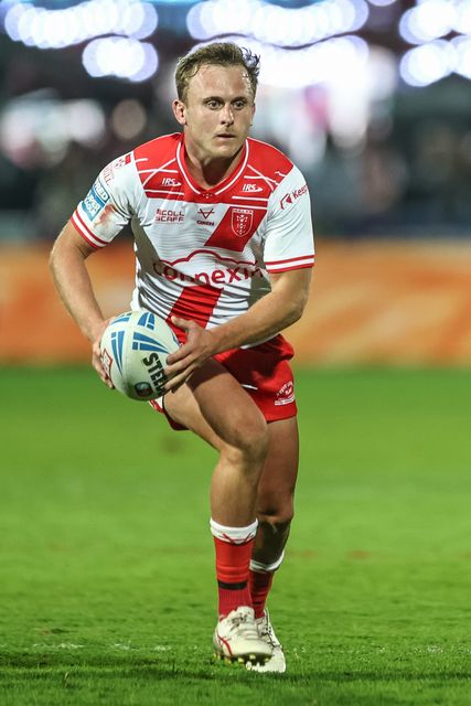 Jez Litten of Hull KR with the ball during the Betfred Super League Round 7 match Hull KR vs Wigan Warriors at Sewell Group Craven Park, Kingston upon Hull, United Kingdom, 11th April 2025

(Photo by Mark Cosgrove/News Images)
