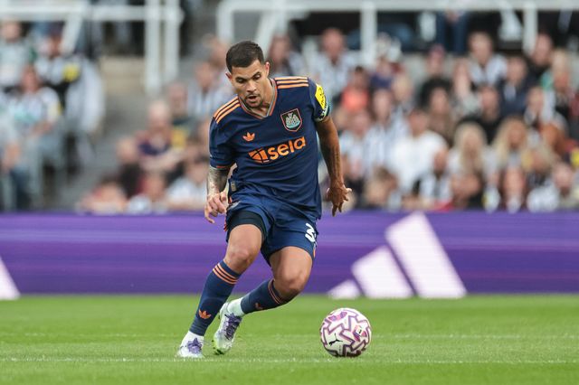 Bruno Guimaraes of Newcastle Untied in action with the ball during the Pre-season friendly Newcastle United vs Espanyol at St. James's Park, Newcastle, United Kingdom, 8th August 2025

(Photo by Mark Cosgrove/News Images)