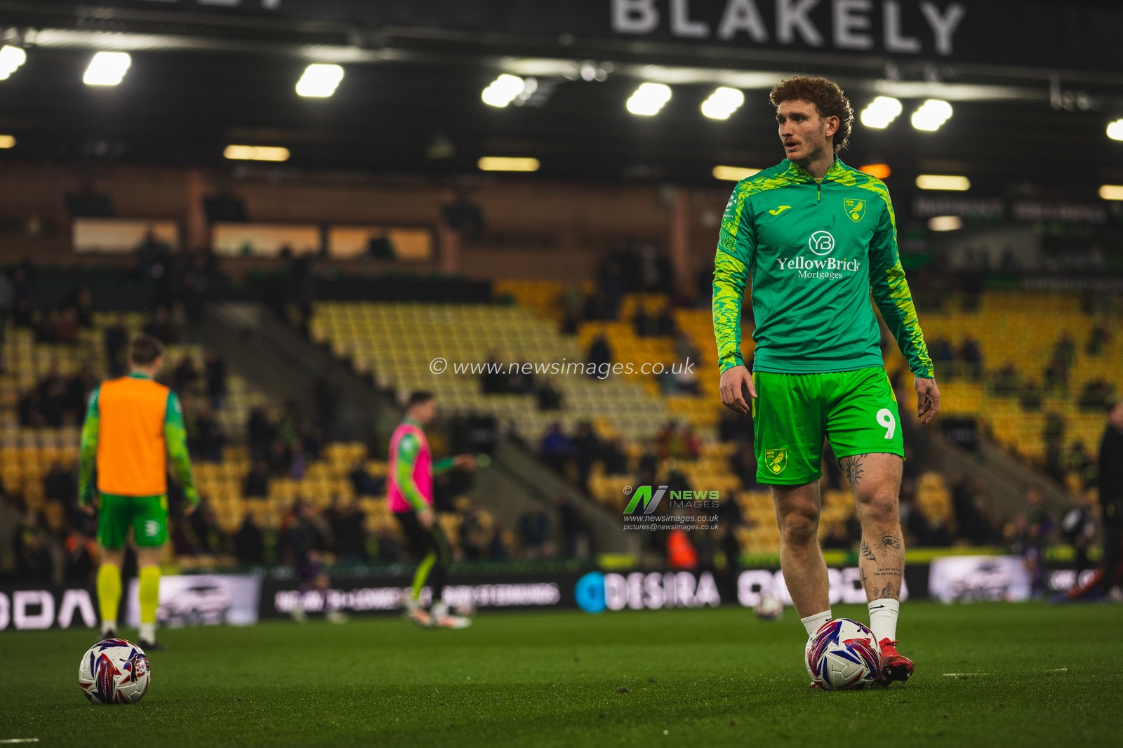 Josh Sargent of Norwich City during the warmup for the Sky Bet Championship match Norwich City vs Oxford United at Carrow Road, Norwich, United Kingdom, 7th March 2025

(Photo by Craig Evans/News Images)