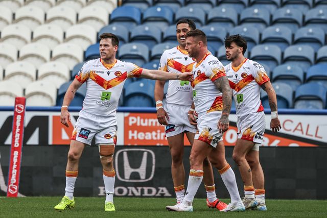 Betfred Super League Huddersfield Giants v Catalans Dragons