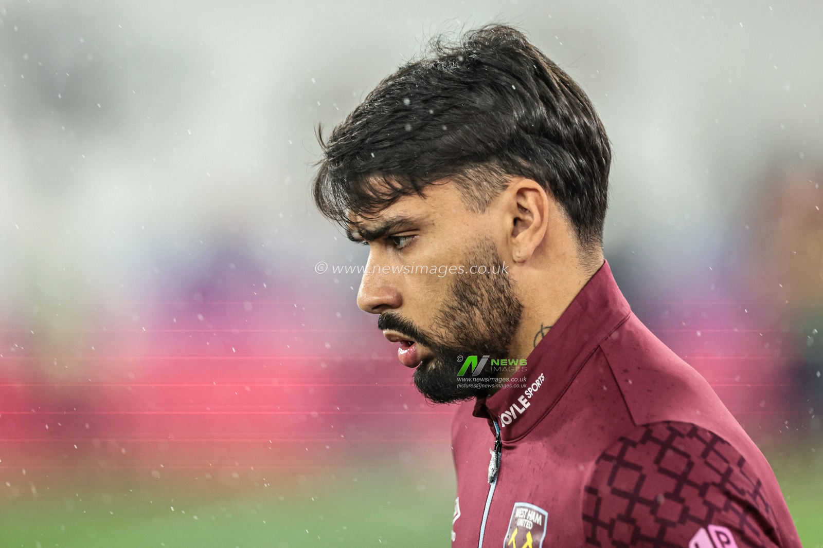 Lucas Paquetá of West Ham United in the pregame warmup session during the Premier League match West Ham United vs Brentford at London Stadium, London, United Kingdom, 20th October 2025

(Photo by Mark Cosgrove/News Images)
