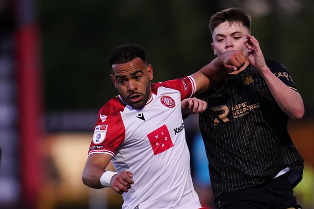 Louis Thompson of Stevenage catches Tennai Watson of Barnsley during the Sky Bet League One match Stevenage vs Barnsley at Lamex Stadium, Stevenage, United Kingdom on 21st April 2026

(Photo by Harvey Murphy/News Images)