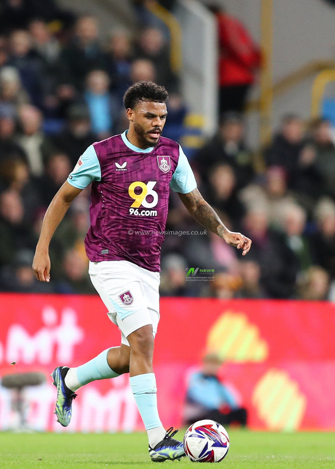 Lyle Foster of Burnley during the Sky Bet Championship match Burnley vs Sheffield Wednesday at Turf Moor, Burnley, United Kingdom, 21st February 2025

(Photo by Jorge Horsted/News Images)