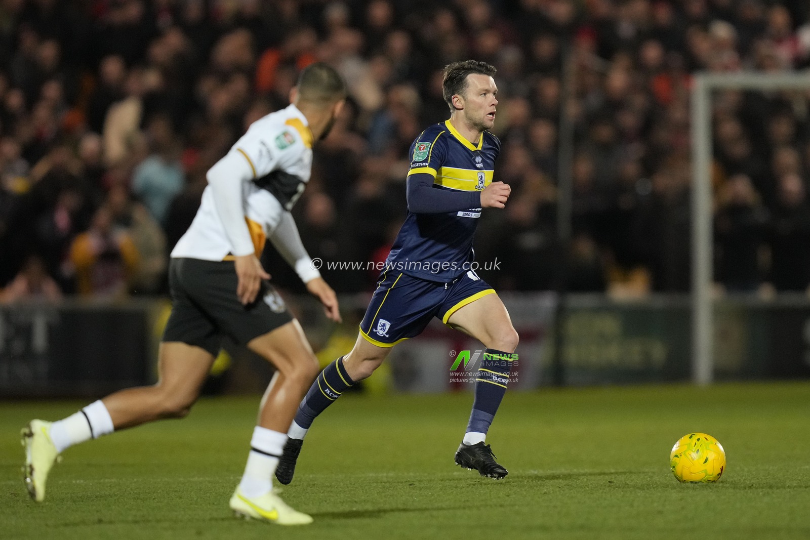 Jonathan Howson #16 of Middlesbrough during the Carabao Cup Quarter Final match Port Vale vs Middlesbrough at Vale Park, Burslem, United Kingdom, 19th December 2023

(Photo by Steve Flynn/News Images)