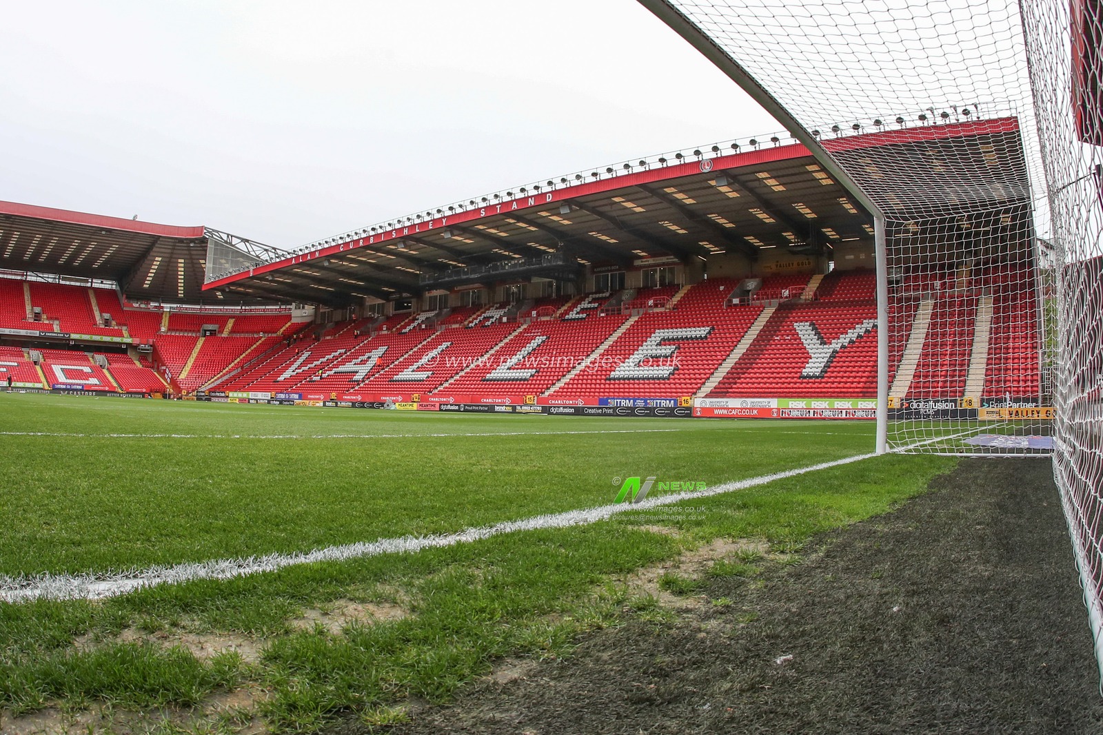 A general view of The Valley during the Sky Bet League 1 match Charlton Athletic vs Barnsley at The Valley, London, United Kingdom, 6th April 2024

(Photo by Alfie Cosgrove/News Images)