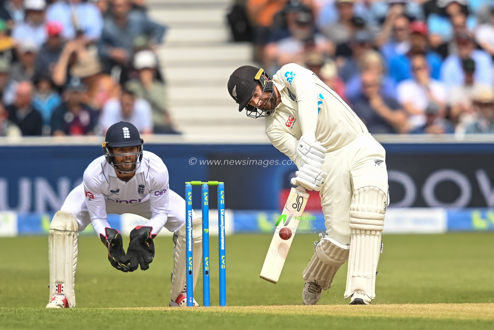 Tom Blundell of New Zealand hits a four (4)
