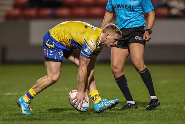 Lachlan Miller of Leeds Rhinos goes over for a try during the Betfred Super League match Salford Red Devils vs Leeds Rhinos at Salford Community Stadium, Eccles, United Kingdom, 10th April 2025

(Photo by Alfie Cosgrove/News Images)