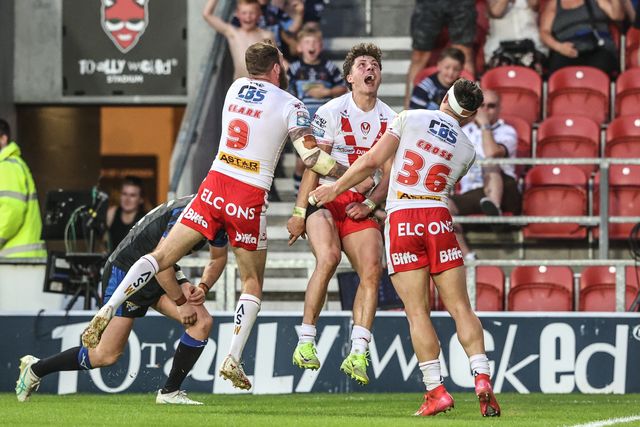 Owen Dagnall of St. Helens celebrates his try to make it 14-4 during the Betfred Super League round 15 match St Helens vs Leeds Rhinos at Totally Wicked Stadium, St Helens, United Kingdom, 20th June 2025

(Photo by Alfie Cosgrove/News Images)
