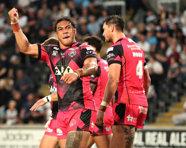 Betfred Super League Round 14 Hull FC v Castleford Tigers