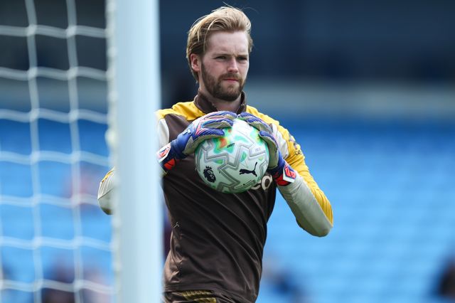 Brentford goalkeeper Caoimhin Kelleher warms up ahead of the Premier League match Manchester City vs Brentford at The City in the Community Etihad Stadium, Manchester, United Kingdom on 09 May 2026

(Photo by Jorge Horsted/News Images)