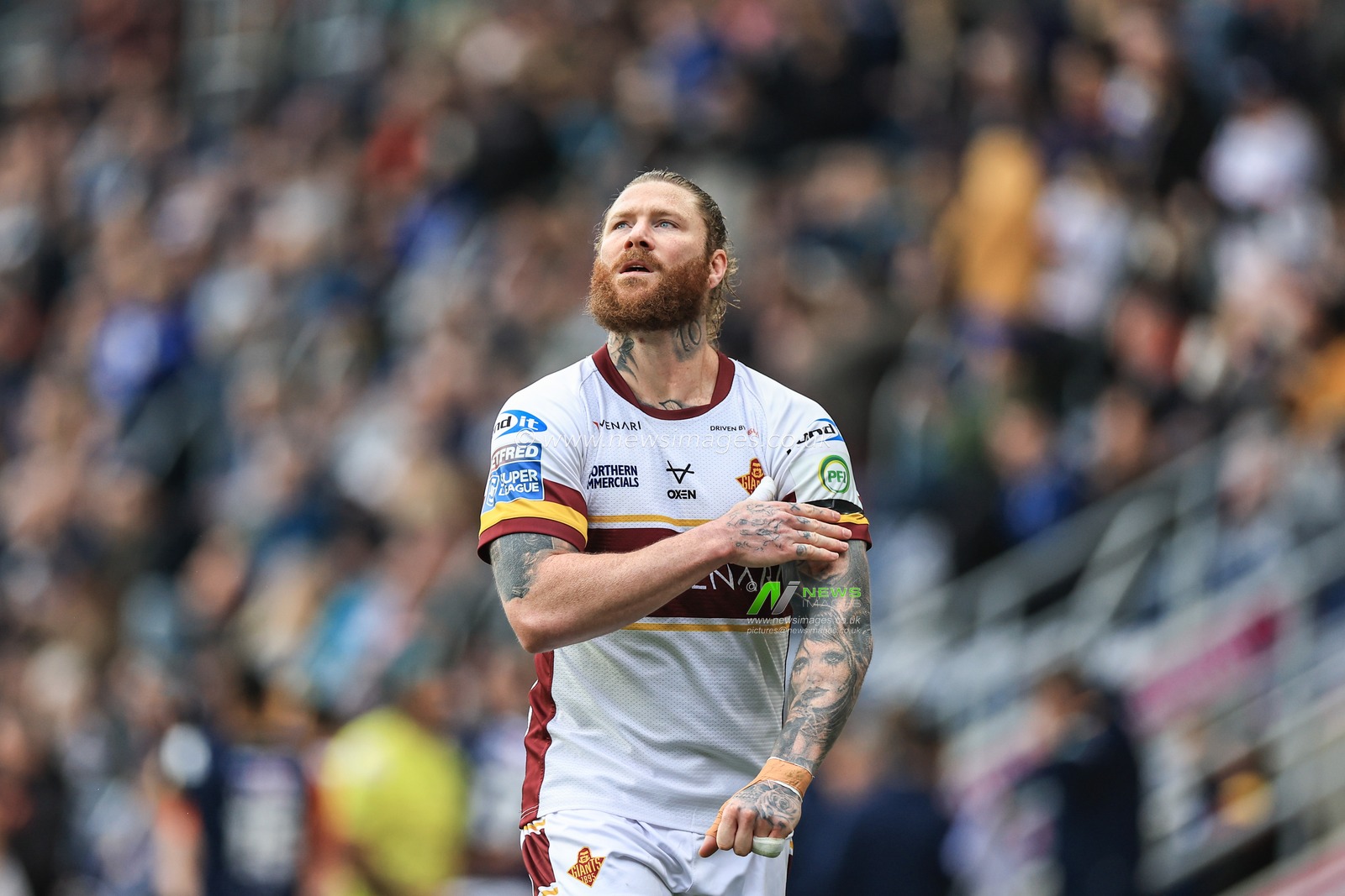 Chris McQueen #12 of Huddersfield Giants  during the Betfred Super League Round 8 match Leeds Rhinos vs Huddersfield Giants at Headingley Stadium, Leeds, United Kingdom, 9th April 2023

(Photo by Mark Cosgrove/News Images)